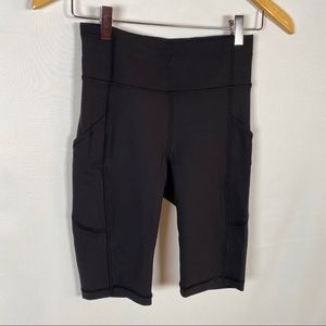 Lululemon athletica Invigorate HIgh Rise short 10”